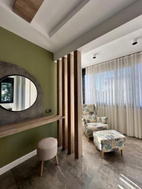 Leos Apartments Apart3